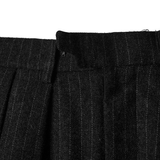 Name. / STRIPE 2TUCK 35SLACKS｜アーストライブ