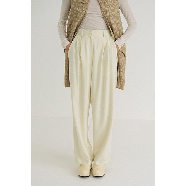 CLANE /  BASIC TUCK PANTS