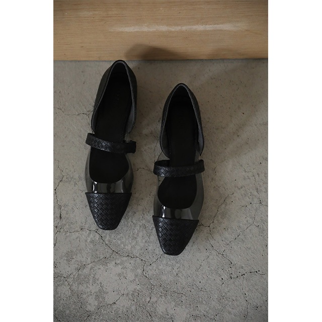 RIM.ARK / ��ॢ���� Low heel clear pumps