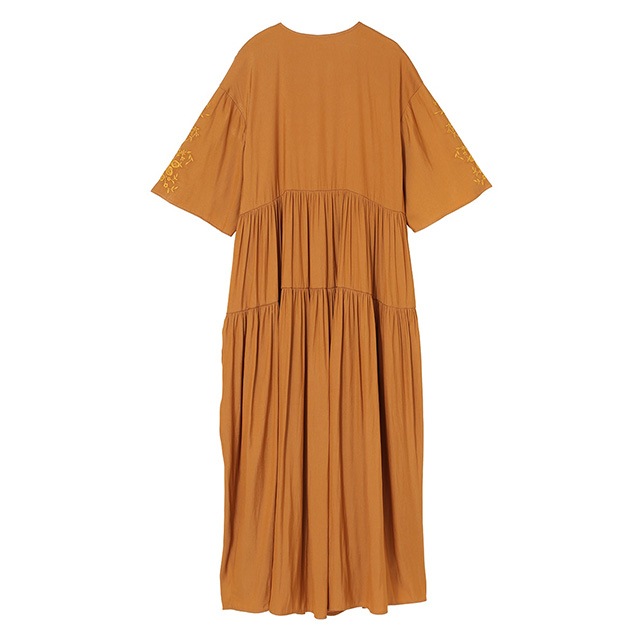 【CLANE】 SOLID TIERED ONE PIECE CLANE / クラネ EMBROIDERY TIERED ONE PIECE｜アーストライブ