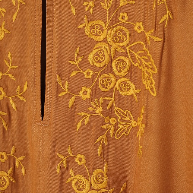 CLANEクラネ EMBROIDERY TIERED ワンピース 半袖 刺繍 CLANE / クラネ EMBROIDERY TIERED ONE PIECE｜アーストライブ