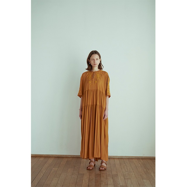 SMOCK EMBROIDERY ONE PIECE CLANE