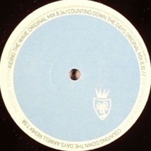 Sunfreakz feat. Andrea Britton / Counting Down the Days/Riding The Wave