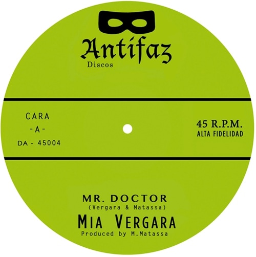 Mia Vergara / Mr. Doctor / No Se Que Tiene Este Bugalu