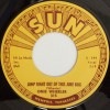 Onie Wheeler / Jump Right Out Of This Jukebox/? Tell ��Em Off