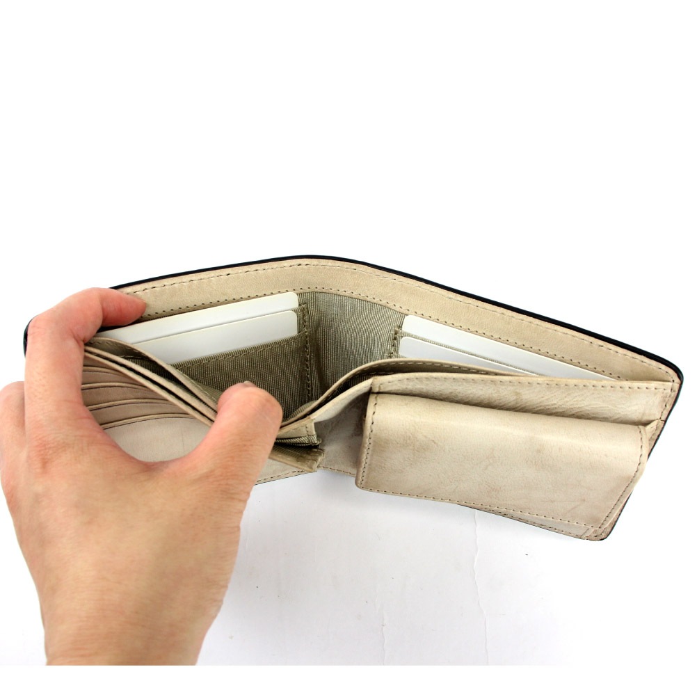 SALE 50% OFF Passenger Message パッセンジャーメッセージ 二つ折り札入れ 952-pm-3bg104