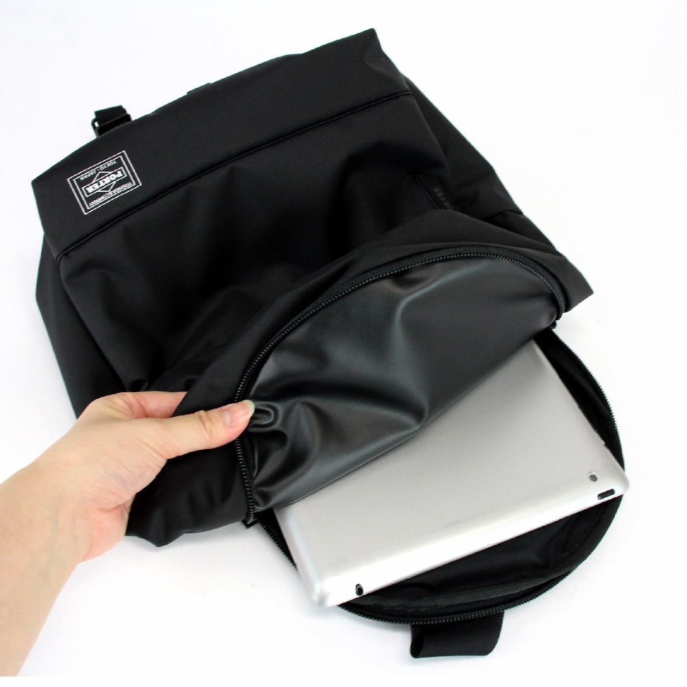 ポーター ムース デイパック(S) 751-28178 PORTER 吉田かばん ビジネスバッグ 通勤バッグ リュック メンズ ブランド ビジネスリュック コンパクト 軽量 通勤 通学 リュックサック 小さめ 小型 二層式 就職祝い あす楽