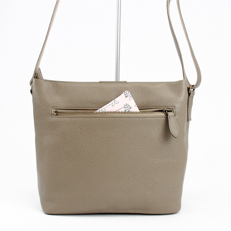 SALE 50% OFF 【Artisane josse】 アルティザンヌ・ジョゼ Hoof フーフ ショルダーバッグ バッグ 斜めがけ 大人 ブランド レディース レザー 日本製 牛革 通勤 革 本革 950-aj-22en02