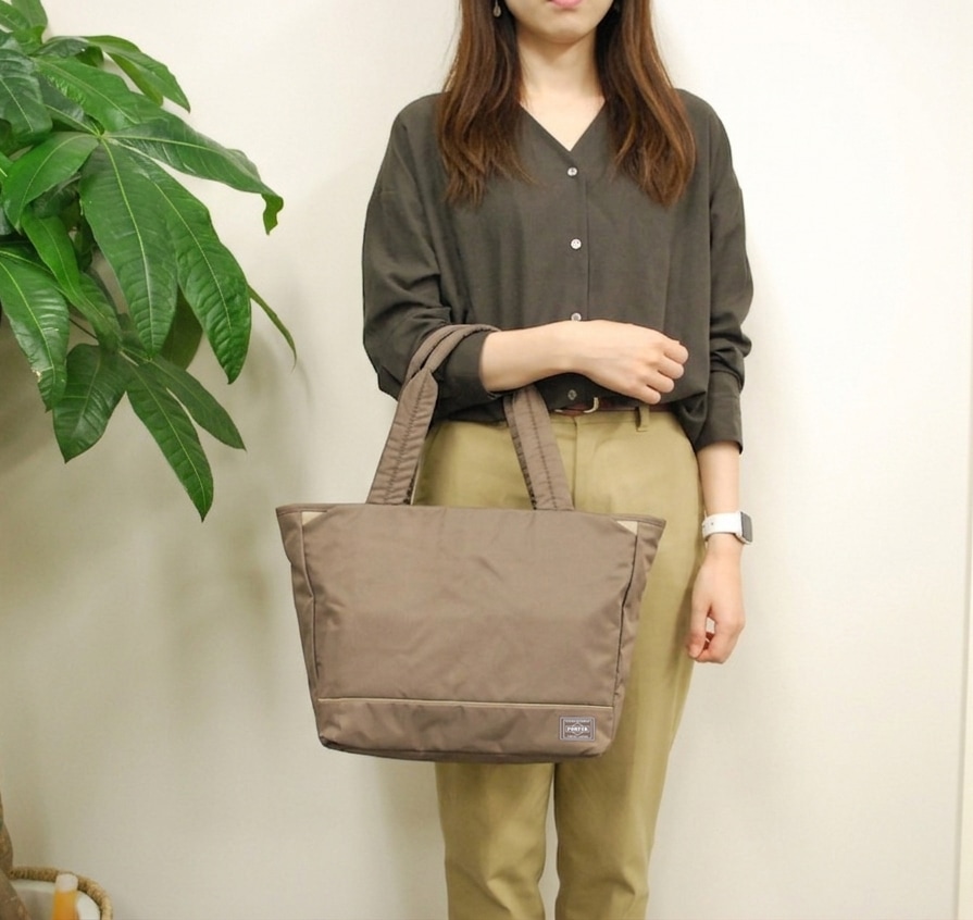 ポーター ムース トートバッグ(M) 751-29871 PORTER 吉田かばん ビジネスバッグ ガール TOTE トート メンズ ブランド バッグ A4 軽量 カジュアル 使いやすい MOUSSE 人気 就職祝い