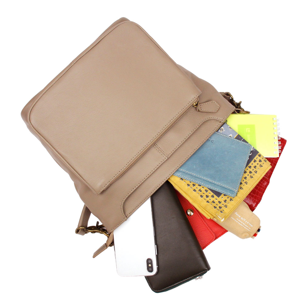 ハンドバッグ レディース カジュアル おしゃれ ショルダーバッグ 2way 大人可愛い レザー 本革 ブラック キャメル グレージュ 旅行 おでかけ 実用的 大容量 多機能 ブランド cerne セルン 910-CE-5D102