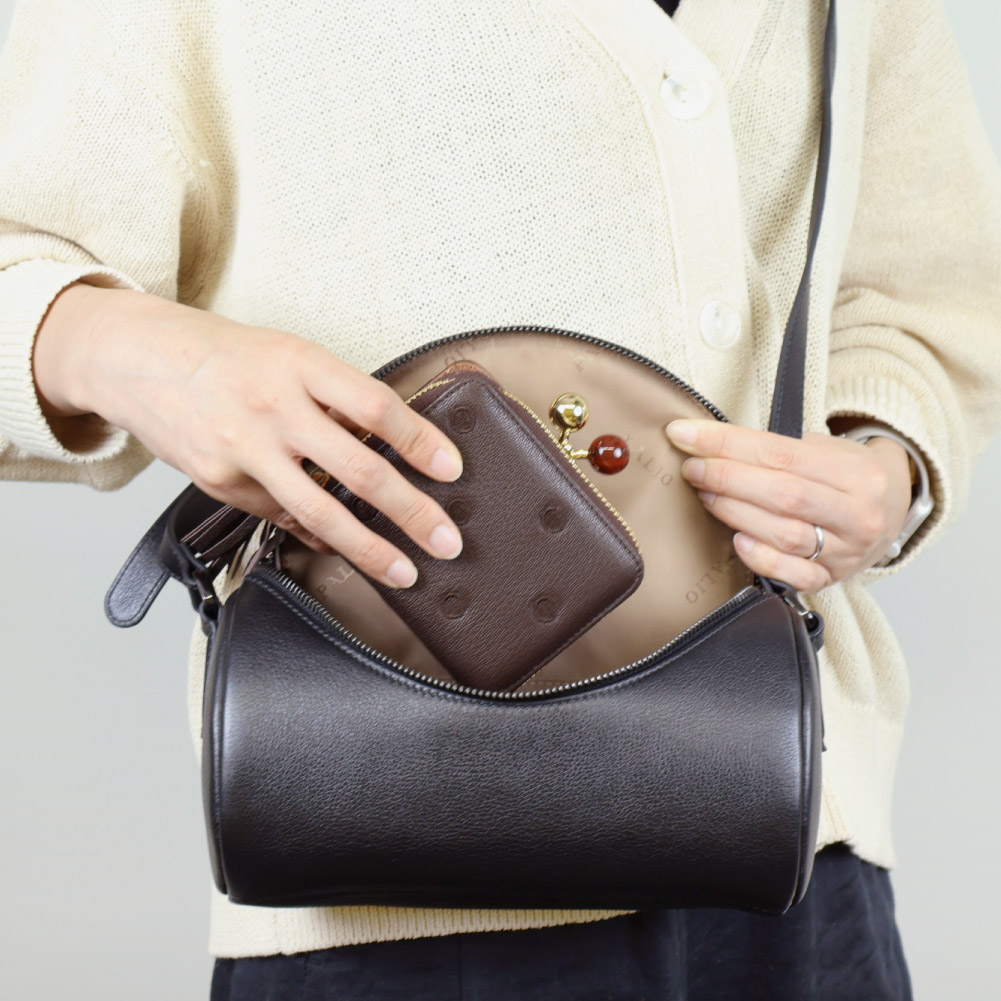 perche ペルケ がま口 折り財布 じゃばら式 カード収納 本革 レディース がま口財布 ミニ財布 コンパクト財布 レザー じゃばら 水玉 ドット柄 黒 茶 緑 ゴールド 08-06-03563 正規販売店