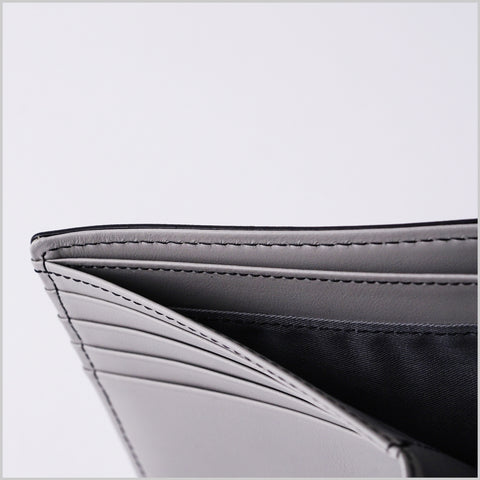 イノベーター innovator 財布 二つ折り 二つ折り財布 折り財布 エンボス 本革 レザー 牛革 イタリアンレザー 革 ブランド メンズ レディース ユニセックス INW37 【8月20日から順次発送】