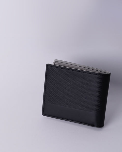 イノベーター innovator 財布 二つ折り 二つ折り財布 折り財布 エンボス 本革 レザー 牛革 イタリアンレザー 革 ブランド メンズ レディース ユニセックス INW37 【8月20日から順次発送】