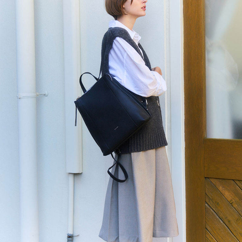 PALIO carteiia leggero 強撥水×ナイロン きれいめリュック pan-003