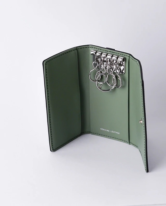 イノベーター innovator キーケース 鍵入れ スマートキー 車 本革 レザー 牛革 革 ブランド レディース メンズ ユニセックス イタリアンレザー キーフック INW22 