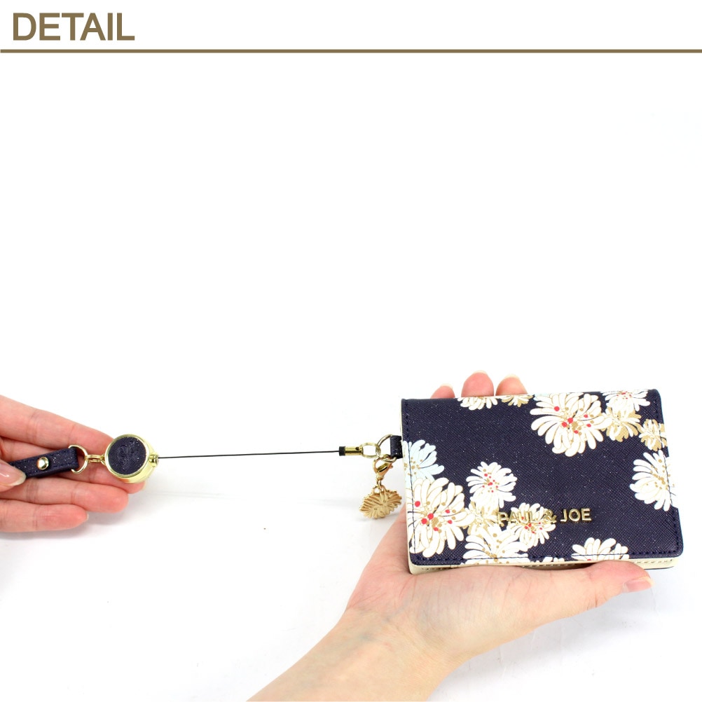 PAUL&JOE ポールアンドジョー パスケース リール付き pja-w974