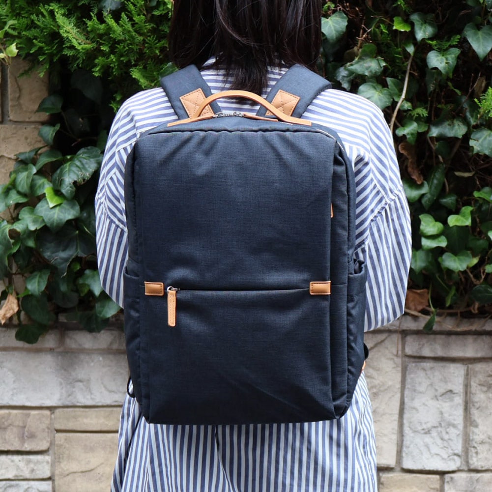 リュック ビジネスリュック メンズ レディース ユニセックス リュックサック バックパック おしゃれ 大容量 キャリーオン ブラック ネイビー ベージュ 通勤 通学 出張 旅行 お出かけ ブランド COMPLETE PLUS コンプリートプラス コムディ 951-cp-5js502