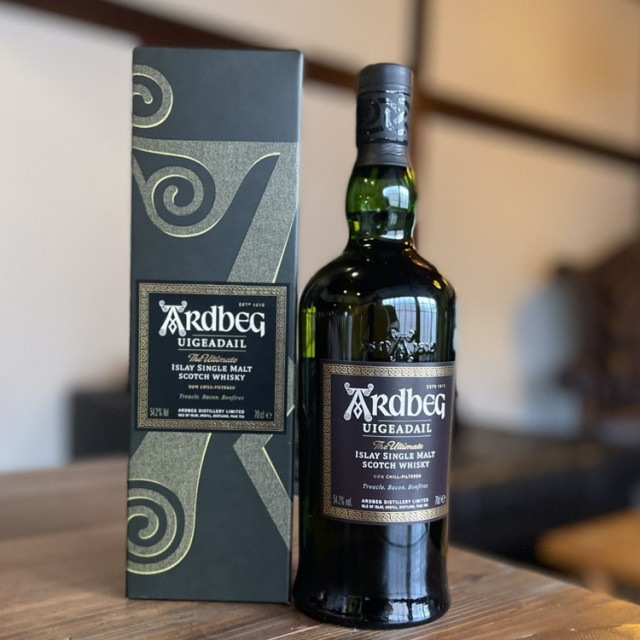 【アイラウイスキー】アードベッグ ウーガダール 700ml