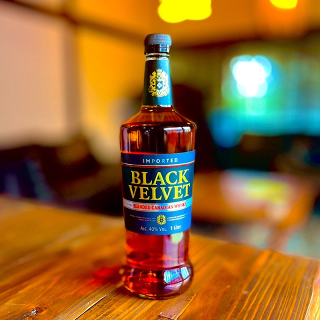 【ウイスキー】ブラックベルベット 1000ml