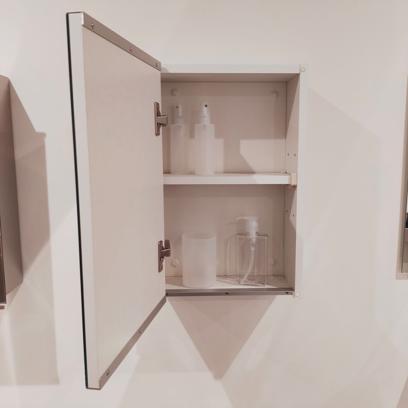 ミラー収納 MRC3001 一面鏡 W300×H450×D144 全２色