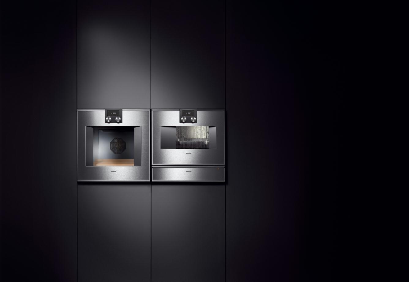 ガゲナウ（GAGGENAU）　ビルトインオーブンW60ｃｍ　BO 440 411　右吊元