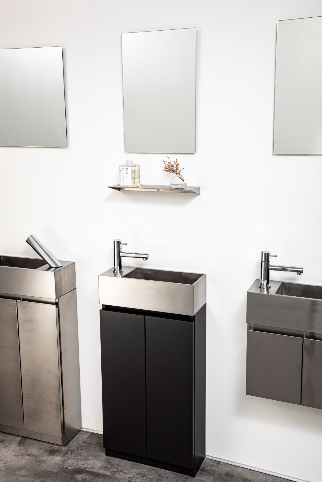 ファインエッジ 手洗い スタンディング W400 右水栓