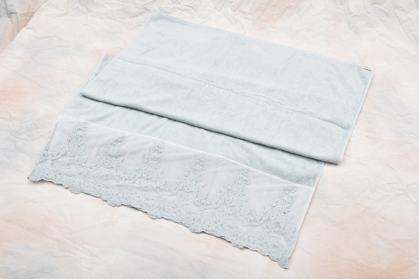 CH-T3073VBLL イタリア製 バスタオル大　Versailles/ライトブルー<br>Bath towel Large / Versailles Light blue
