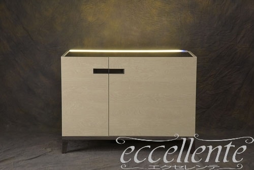 AB-BF201AV イタリア製 2ドアサイドボード アンブラ LED照明/ベージュ・ブラック<br>2door sideboard Ambra with LED light