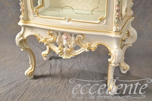 シリック/Silik】 イタリア製 1ドアグラスキャビネット アイボリー