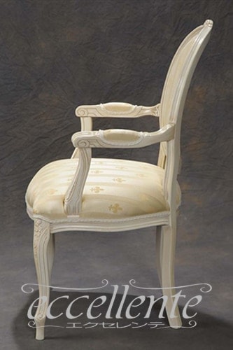 イタリア製 アームチェア ブリアンゾーロオーバル アンティークホワイト仕上げ／ベージュ｜GP-69WAB