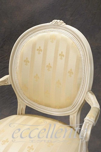 イタリア製 アームチェア ブリアンゾーロオーバル アンティークホワイト仕上げ／ベージュ｜GP-69WAB