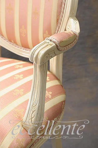 イタリア製 アームチェア ブリアンゾーロオーバル アンティークホワイト仕上げ／ピンク｜GP-69WAP
