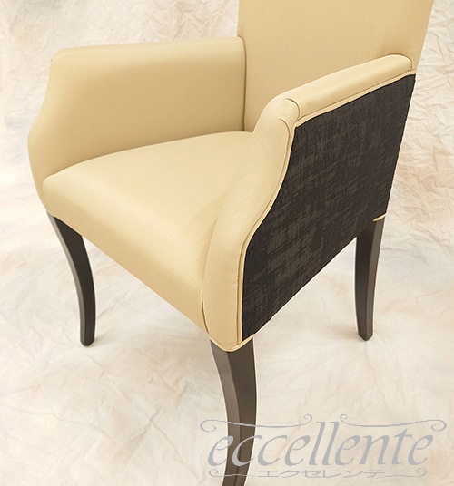 イタリア製 アームチェア ZIVA 革 アイボリー｜Armchair ZIVA - Leather, Ivory｜GP-042146AST