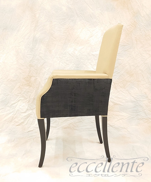 イタリア製 アームチェア ZIVA 革 アイボリー｜Armchair ZIVA - Leather, Ivory｜GP-042146AST
