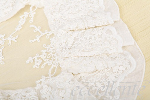 イタリア製 ランチョンマット 四角R レースフリル Corinzio IV｜Place mat square shaped with lace ruffles / Corinzio IV｜CH-L2334CI