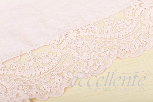 イタリア製 ランチョンマット 四角 レース囲み Corinzio PI｜Place mat square shaped with lace  / Corinzio PI｜CH-L2434CP