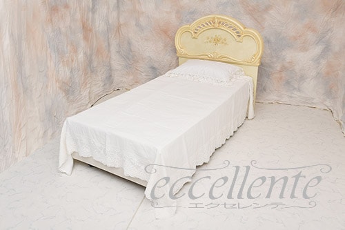 イタリア製 マルチカバー 四角 レース囲み Corinzio IV｜Multi cover square shaped with lace  / Corinzio IV｜CH-M241CI
