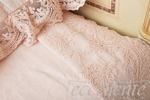 イタリア製 マルチカバー 四角 レース囲み Corinzio PI｜Multi cover square shaped with lace  / Corinzio PI｜CH-M241CP