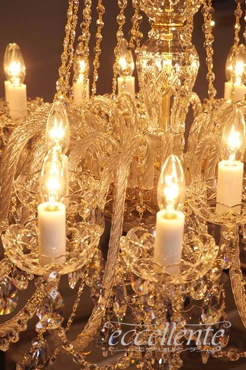 チェコ製 ボヘミアクリスタル シャンデリア 30灯 Clear／ノーマル