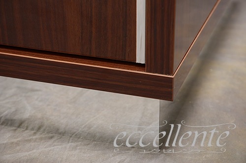 RO-BV302NS イタリア製 3ドア(1グラス)サイドボード ローマ LED照明付/ウォールナット