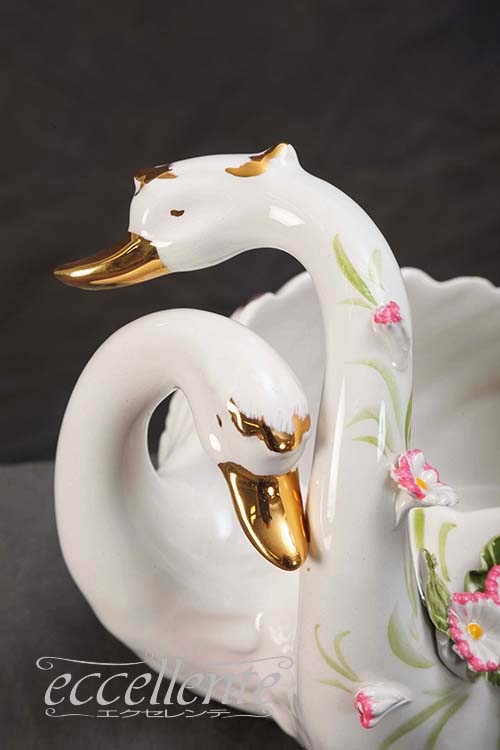 イタリア製 陶花付き ツインスワン 中 Twin swans with flower