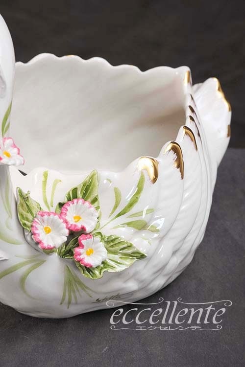 イタリア製 陶花付き ツインスワン 中 Twin swans with flower