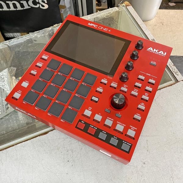動作確認済み】AKAI MPC ONE