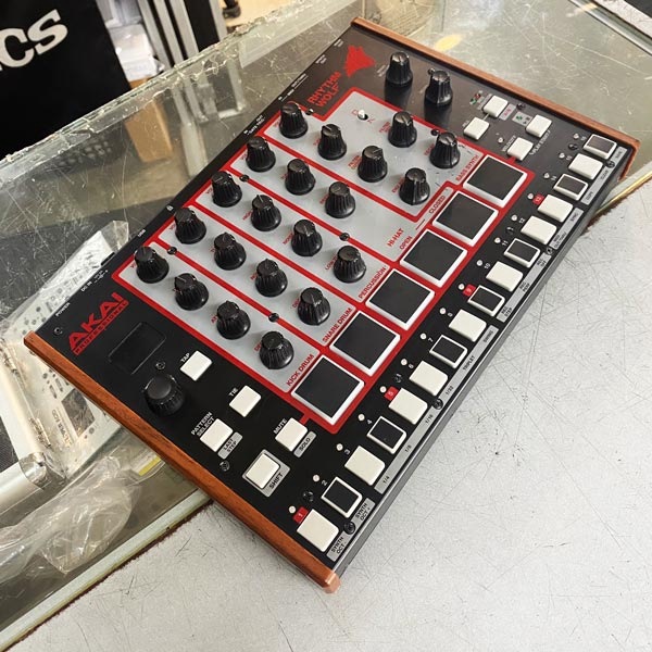 AKAI RHYTHM WOLF | 中古新入荷商品,USED録音機材・リズムマシン 