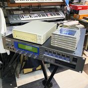 YAMAHA A4000