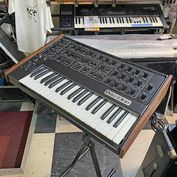 SEQUENTIAL PRO-One MIDI