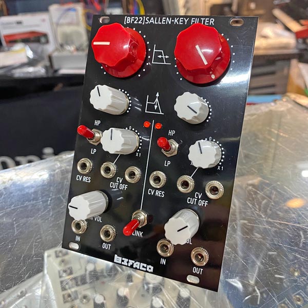 Befaco BF-22 Sallen Key Filter モジュラー　シンセ Befaco BF-22 Sallen Key Filter | 中古新入荷商品 | | えちごや
