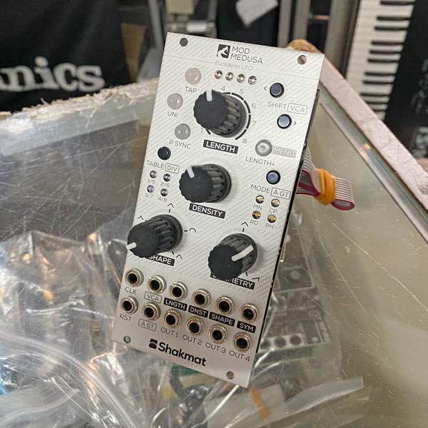 Shakmat mod Medusa モジュラーシンセサイザー Shakmat mod Medusa