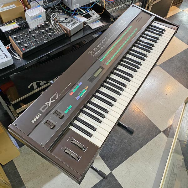 YAMAHA DX7 ピアノ 中古品 YAMAHA DX7 | 中古新入荷商品 | | えちごやミュージック