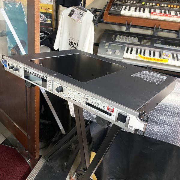Amazon.co.jp: Roland ローランド/Fantom XR : 楽器・音響機器